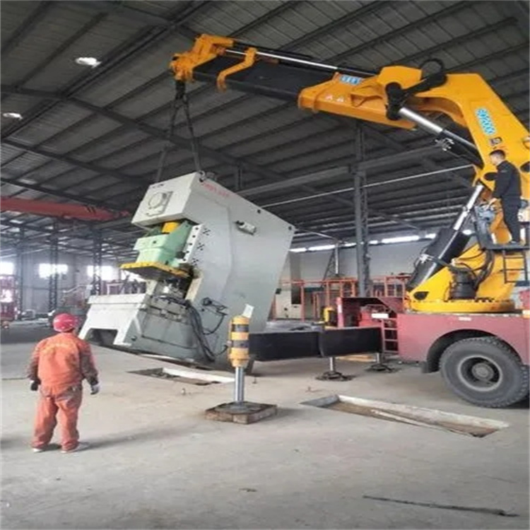 道县80吨折臂吊车出租附近电话